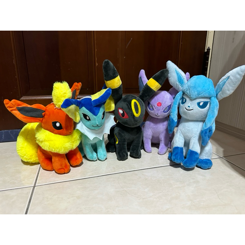 正版 寶可夢 娃娃 玩偶 伊布 水伊布 月亮伊布 太陽伊布 火伊布 冰伊布 | 蝦皮購物