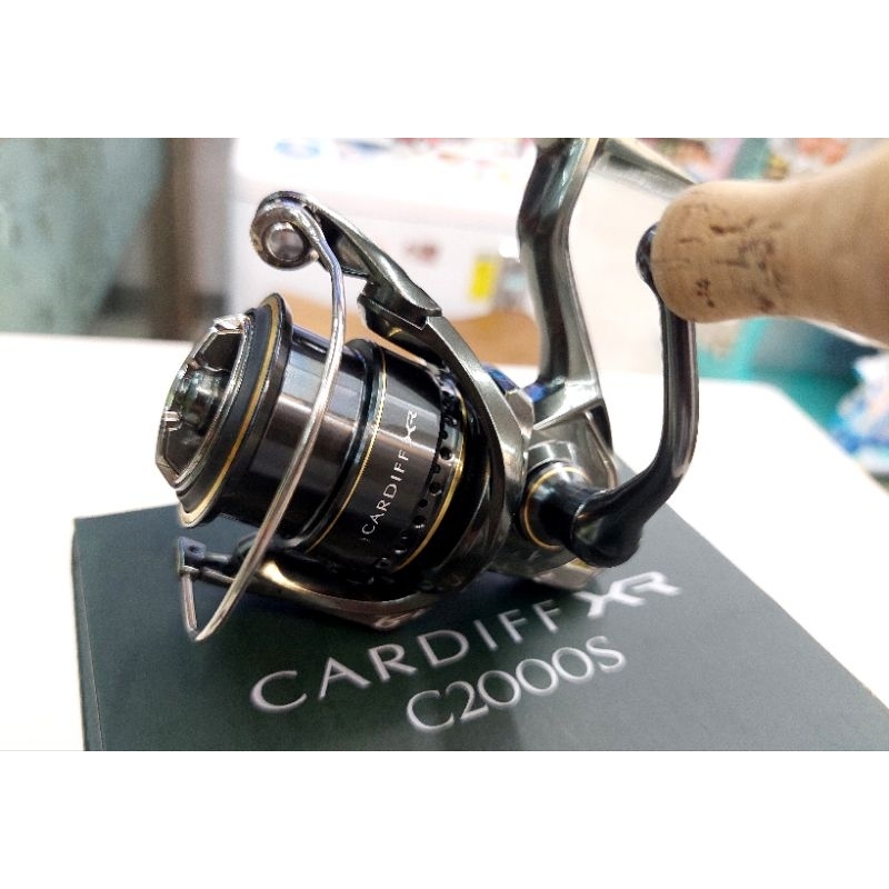 Shimano Cardiff XR C2000S Angelrolle - High-End Spinnrolle Für Forellen