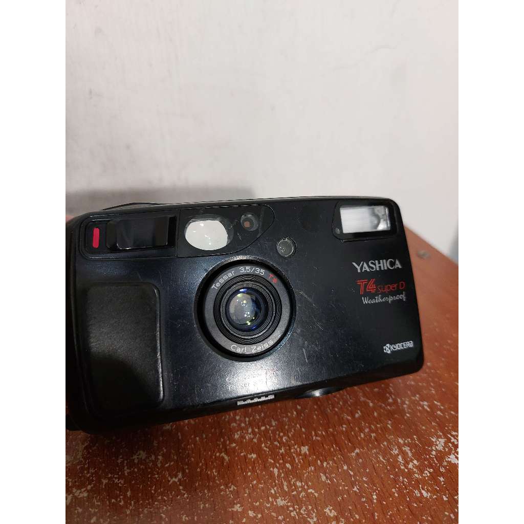日本製Yashica T4 Super D Carl Zeiss 卡爾蔡司底片相機傻瓜相機| 蝦皮購物
