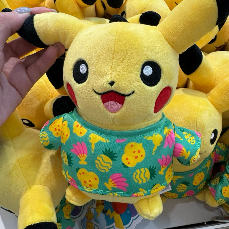 台湾限定　ピカチュウ　臺北的皮卡丘 Taiwan Taipei Pokemon Center Limited Card Pikachu Exclusive