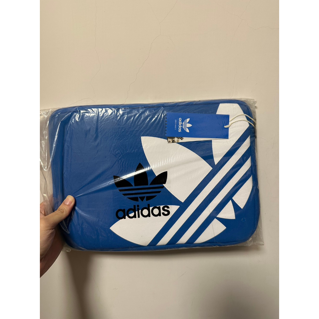 Adidas laptop shop sleeve 13 inch