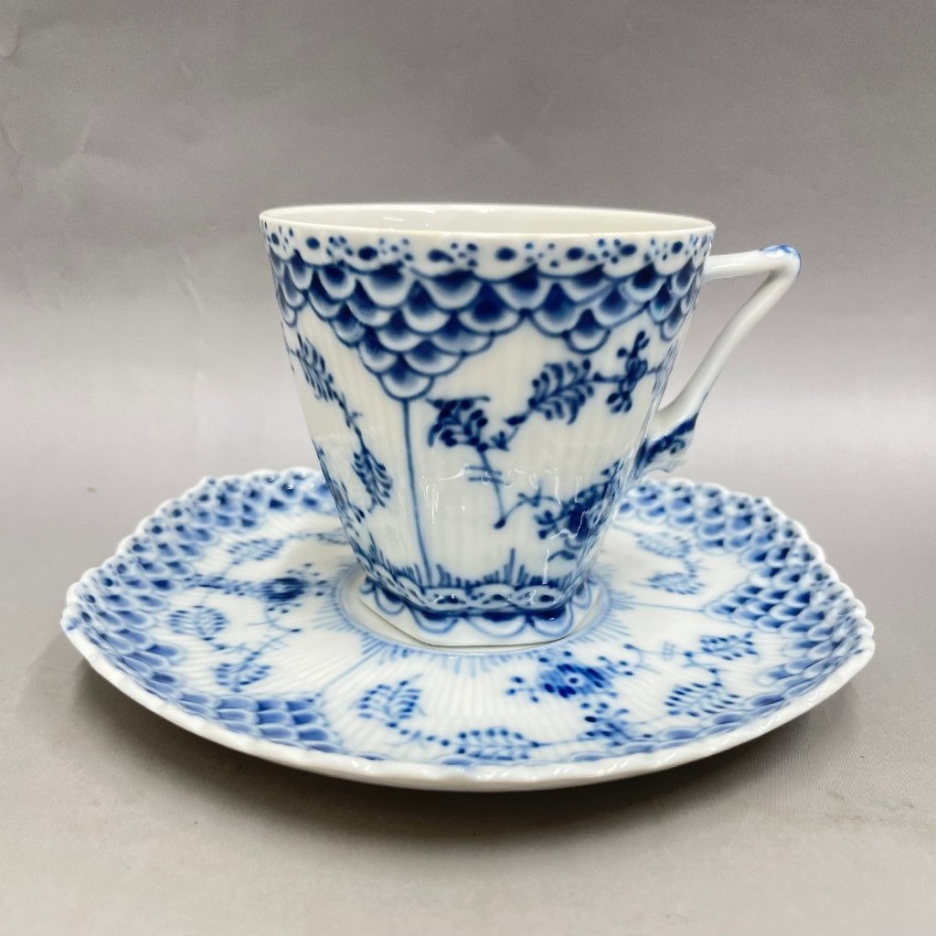 全花邊 極品 海神系列 老件 皇家哥本哈根 Royal Copenhagen 海神 全花唐草 杯盤組 一杯一盤價 | 蝦皮購物
