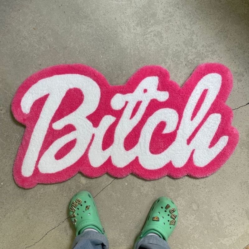 ABSOLUTELY FUCKING BITCHのメッセンジャーバッグ bitch - 優惠推薦- 2026年6月| 蝦皮購物台灣