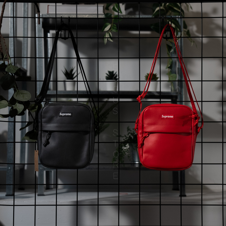 Focus Store】現貨秒發Supreme Leather Shoulder Bag 牛皮肩背包兩色