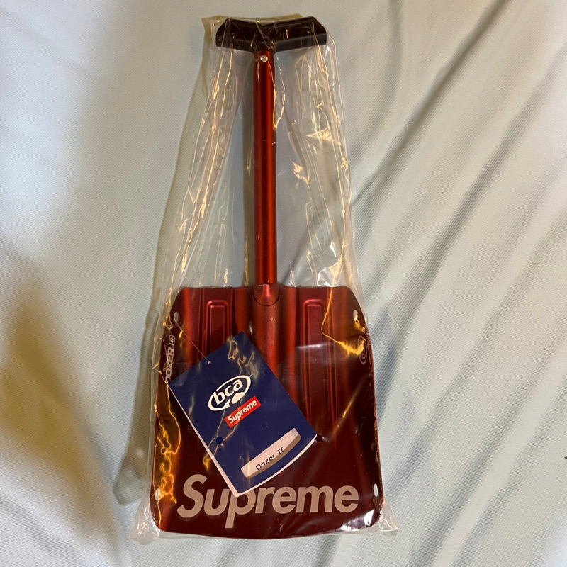 Supreme Backcountry Access Snow Shovel main image 1