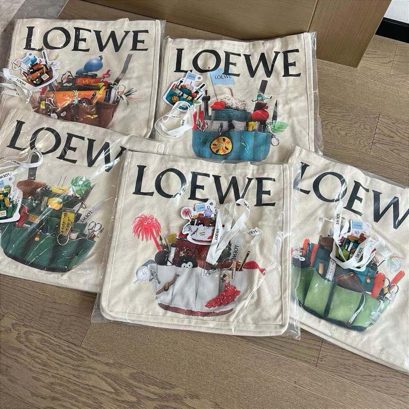ロエベ エコバッグ　上海展示会 ロエベ エコバッグ上海展示会