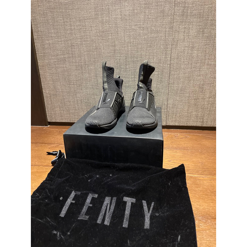 全新 PUMA FENTY TRAINER X RIHANNA 3M反光休閒鞋(黑)189193 運動鞋 休閒鞋 | 蝦皮購物
