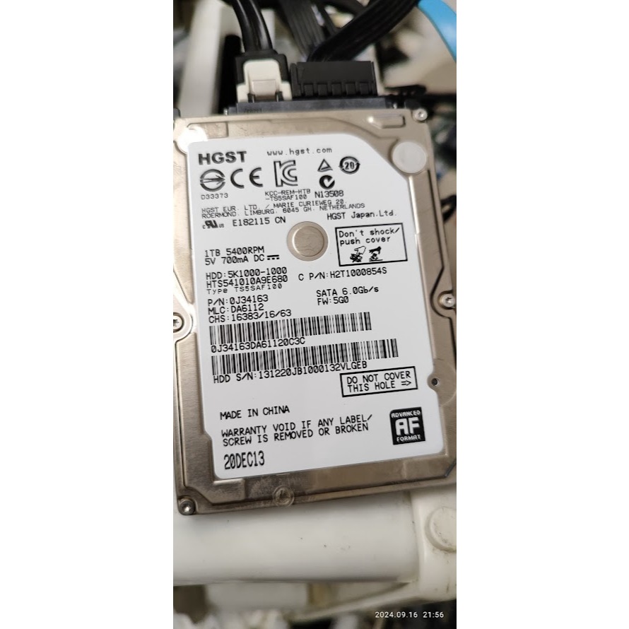 HGST 1TO SATA HDD Disque Dur 2,5 Pouces HTS541010A9E680