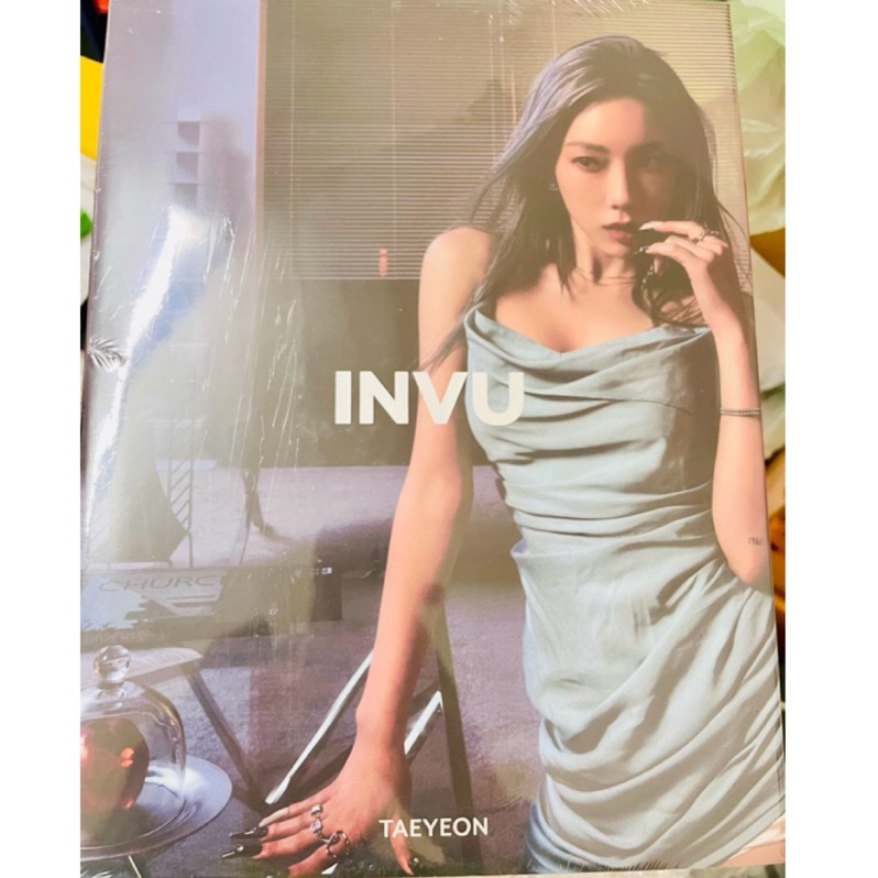 （暫時保留）免運 少女時代 太妍 Taeyeon INVU 限量 專輯 ENVY版 全新未拆封 | 蝦皮購物