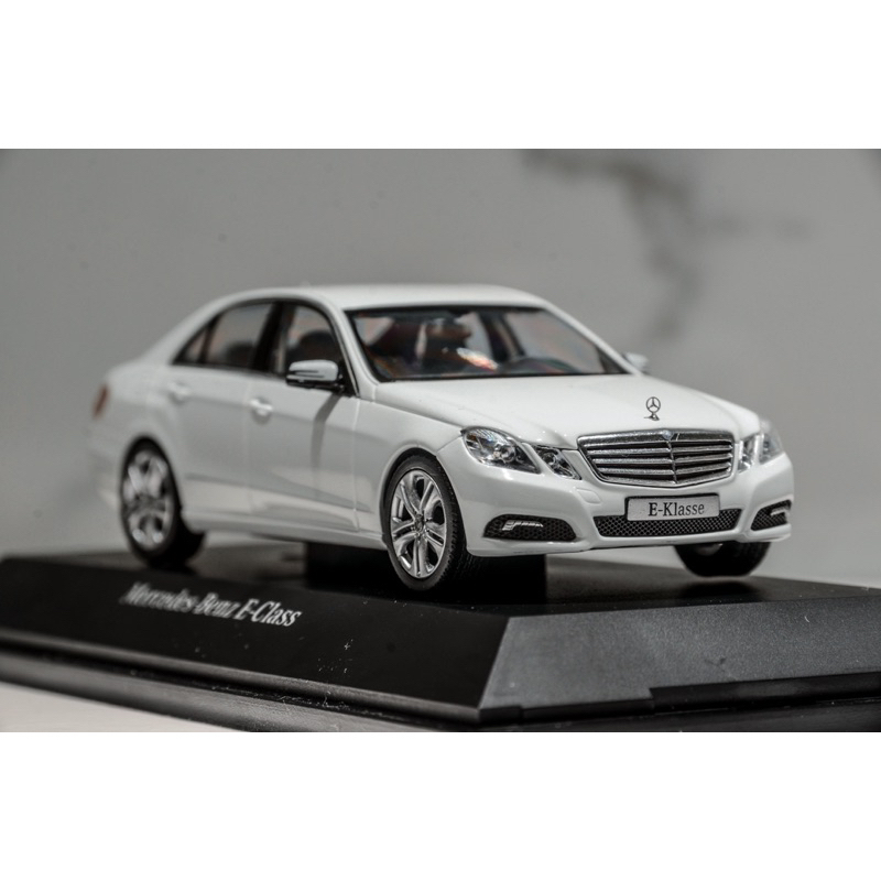 德國賓士博物館超絕版W212 E250 E300 E350模型車1:43 Benz 原廠