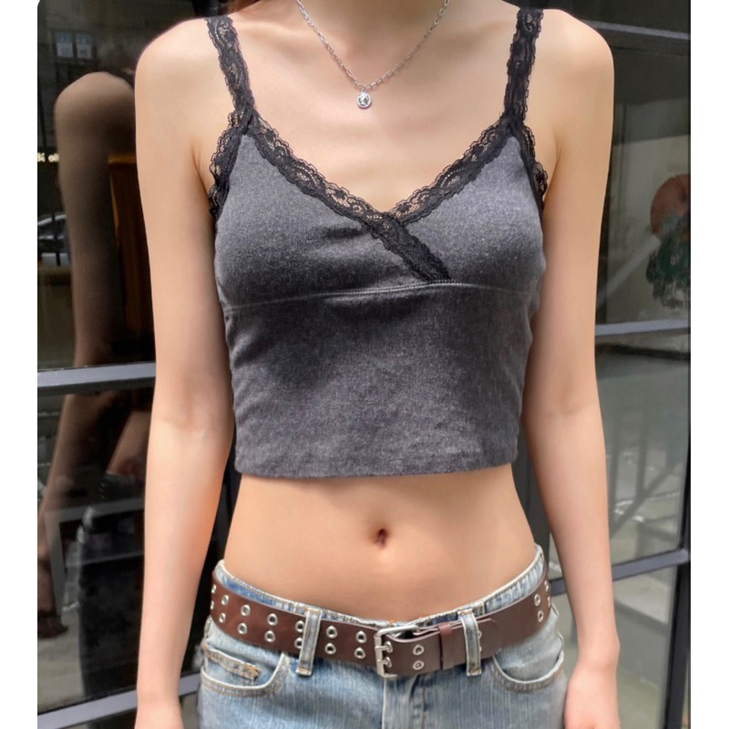 現貨）推薦！17款Brandy Melville CONNOR TANK 歐洲製柔軟無袖超顯瘦螺紋背心遮副乳！