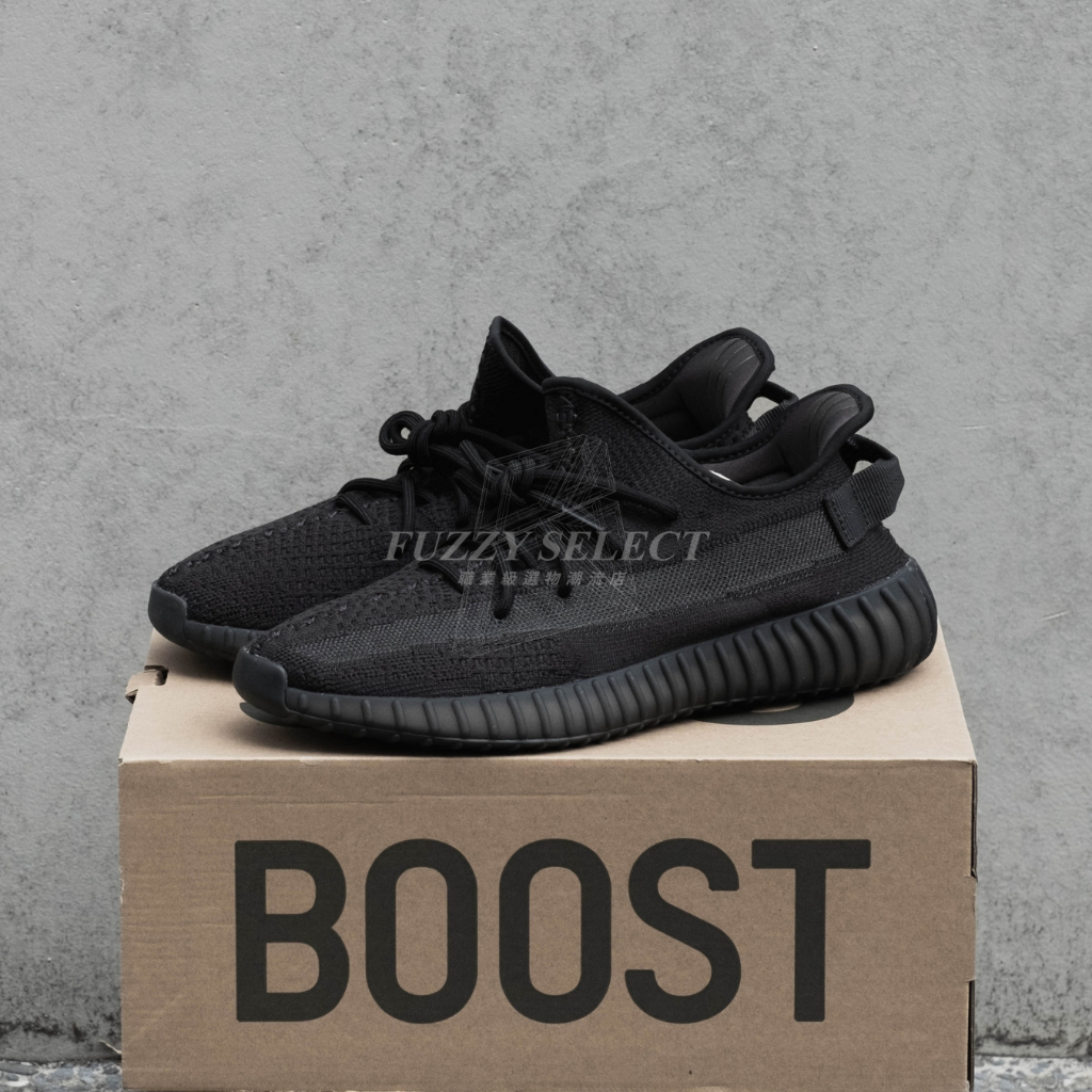 【逢甲FUZZY】 Adidas Yeezy Boost 350 V2 Onyx 黑武士 全黑 黑魂 黑 HQ4540 | 蝦皮購物