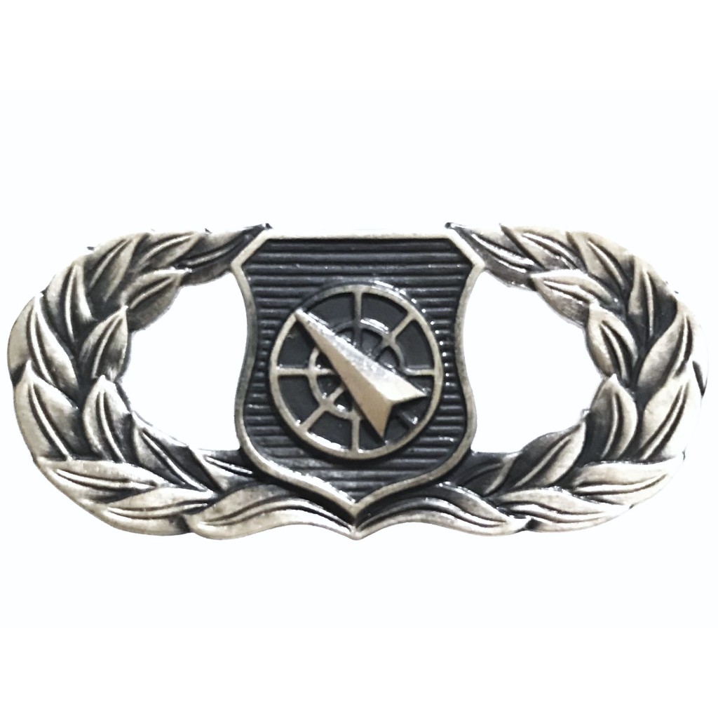 美軍公發 USAF 空軍 Basic Weapons Controller 初級戰管 金屬資格章 高視度款 全新 | 蝦皮購物