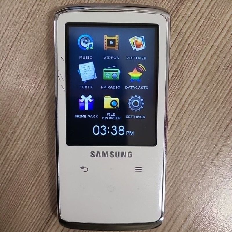 絕版 Samsung YPQ2 MP3/MP4/16GB多媒體播放器，附資料傳輸線，可以透過傳輸線用電腦管理播放器。 蝦皮購物