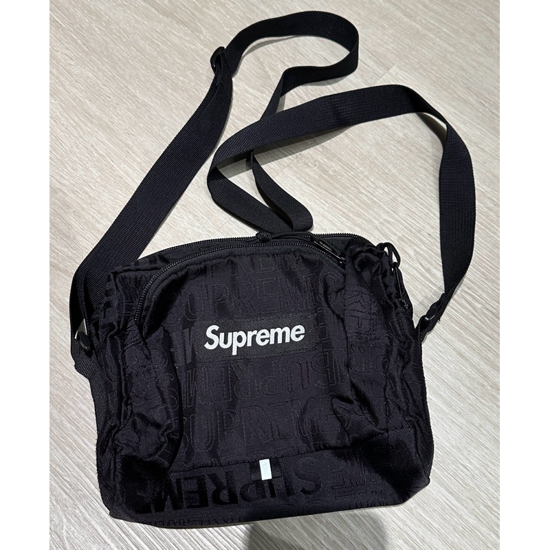 商品の通販 【19SS】Shoulder bag SUPREME - メンズ