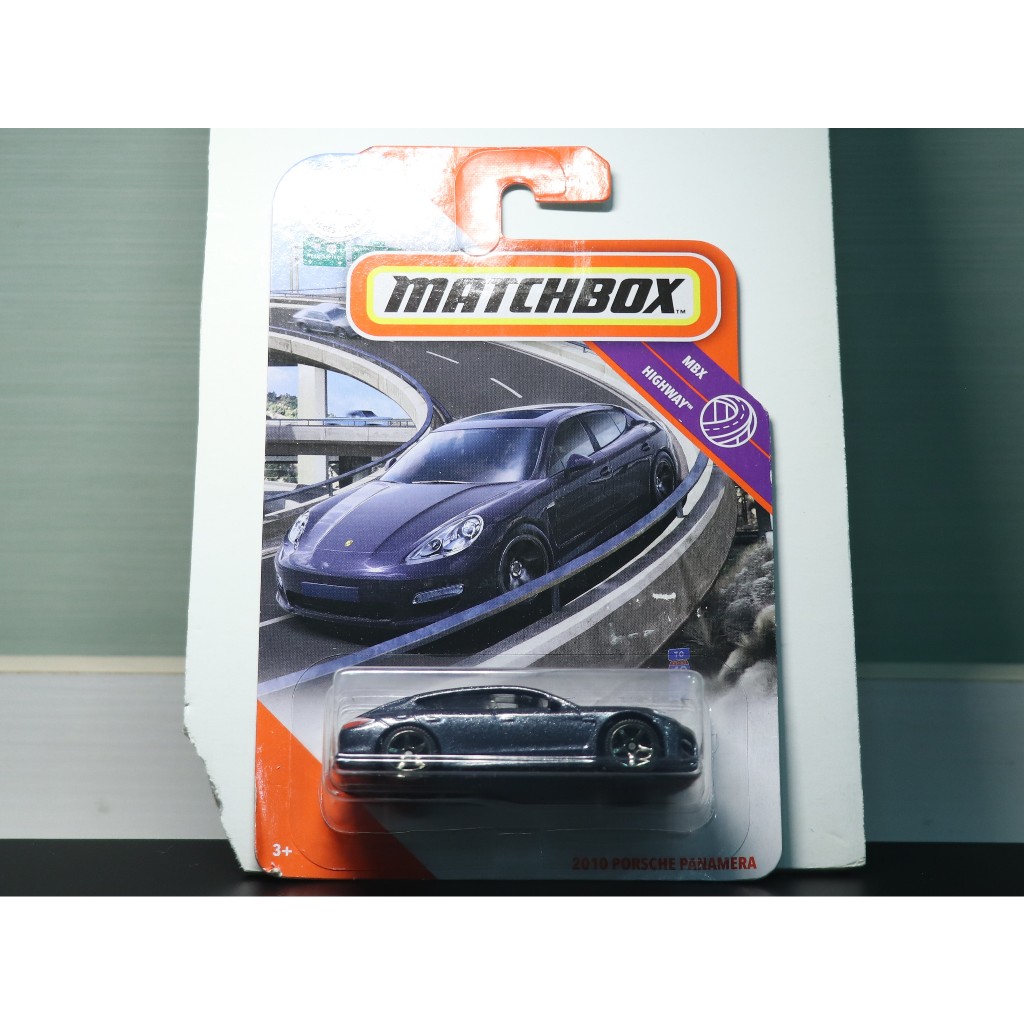 Matchbox Porsche Panamera Spielzeugauto, Maßstab 1:64 - Für Kinder, Sammler