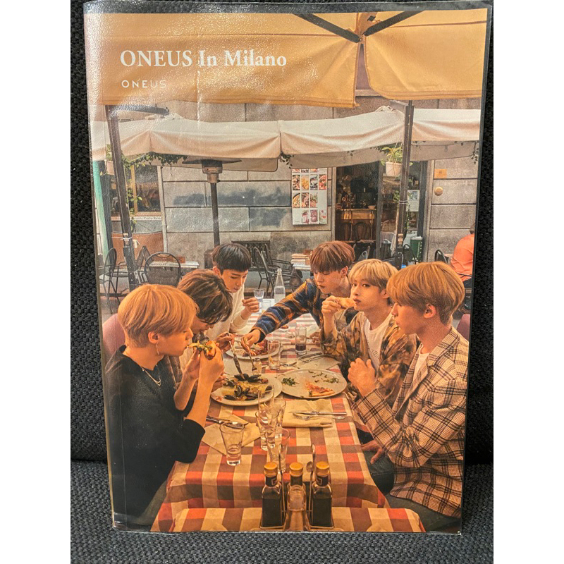 ONEUS in Milano 米蘭寫真 2019 絕版 photo book