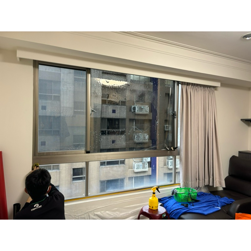 泰山區 3M NV15建築膜施作 住家大樓隔熱紙 3M建築隔熱紙 原廠保固十年 | 蝦皮購物