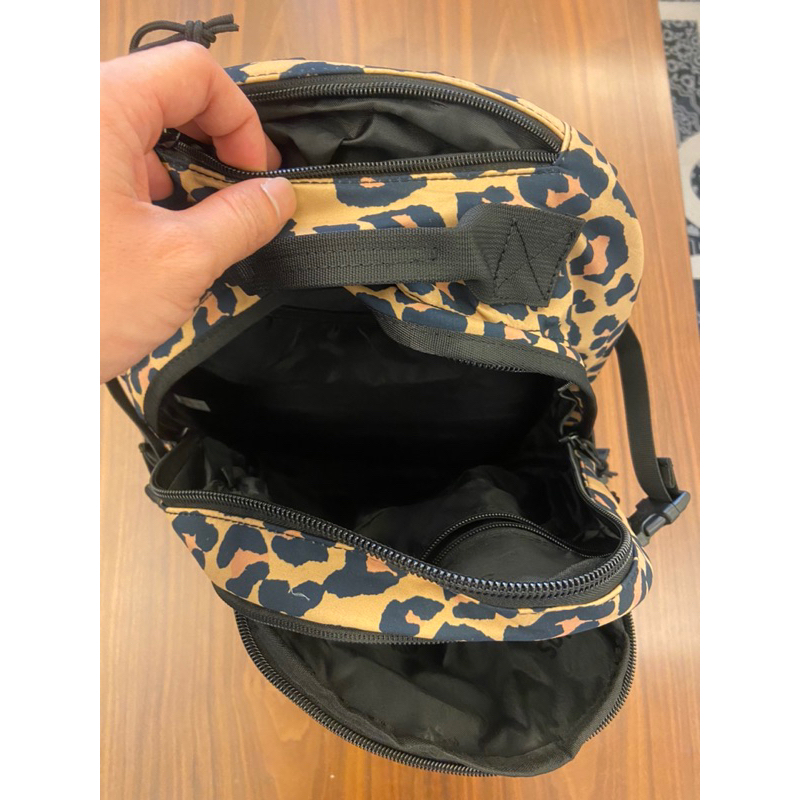 Supreme Leopard backpack (FW20)雙肩包後背包| 蝦皮購物