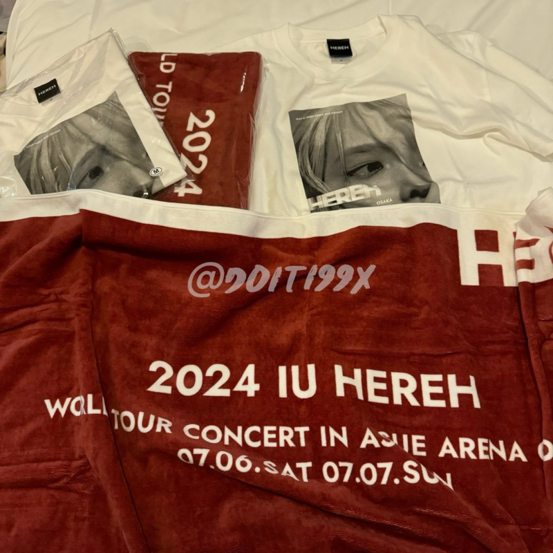 IU 大阪限定TシャツXL