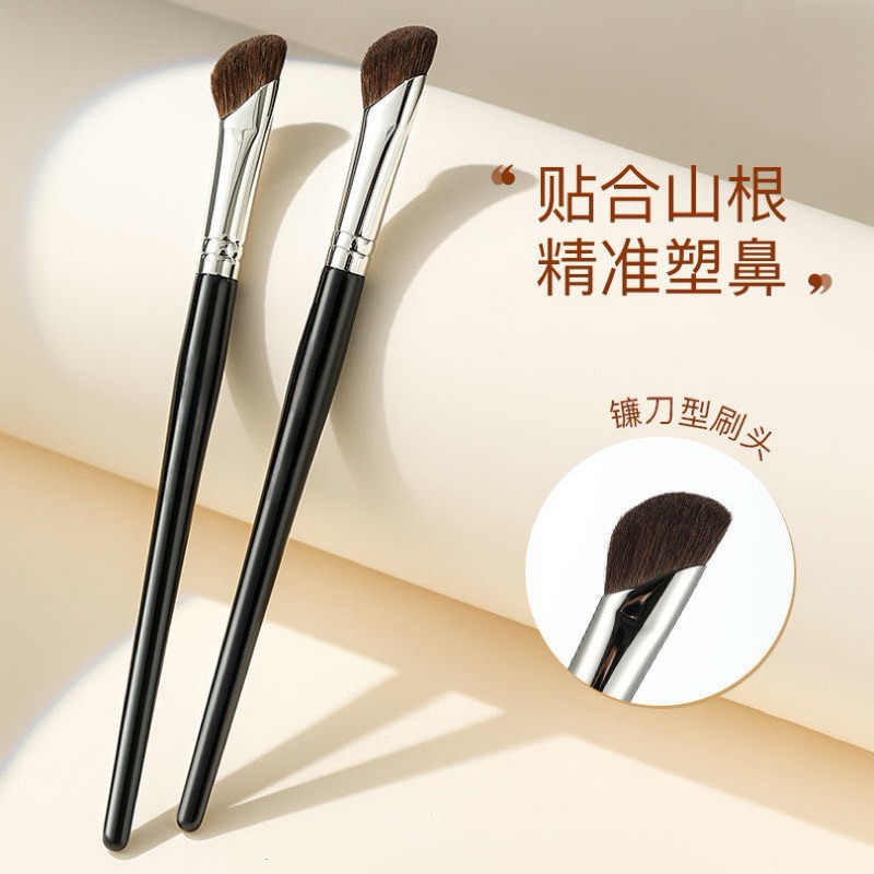 立體神器！梅子醬 精緻鐮刀鼻影刷 鼻翼暈染刷 小馬毛斜頭修容刷 陰影刷 325號 326號 動物毛化妝刷22-0043 | 蝦皮購物