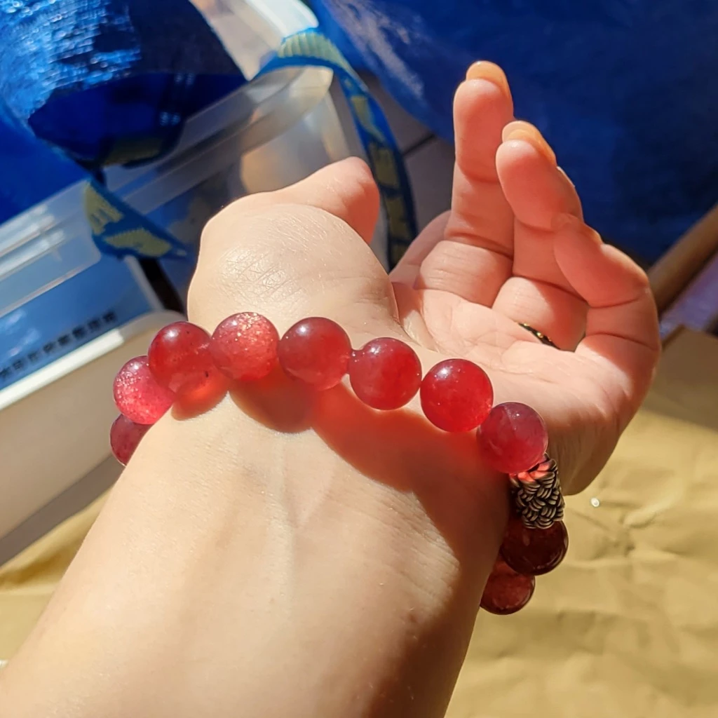 草莓晶適合什麼人？觀點總結