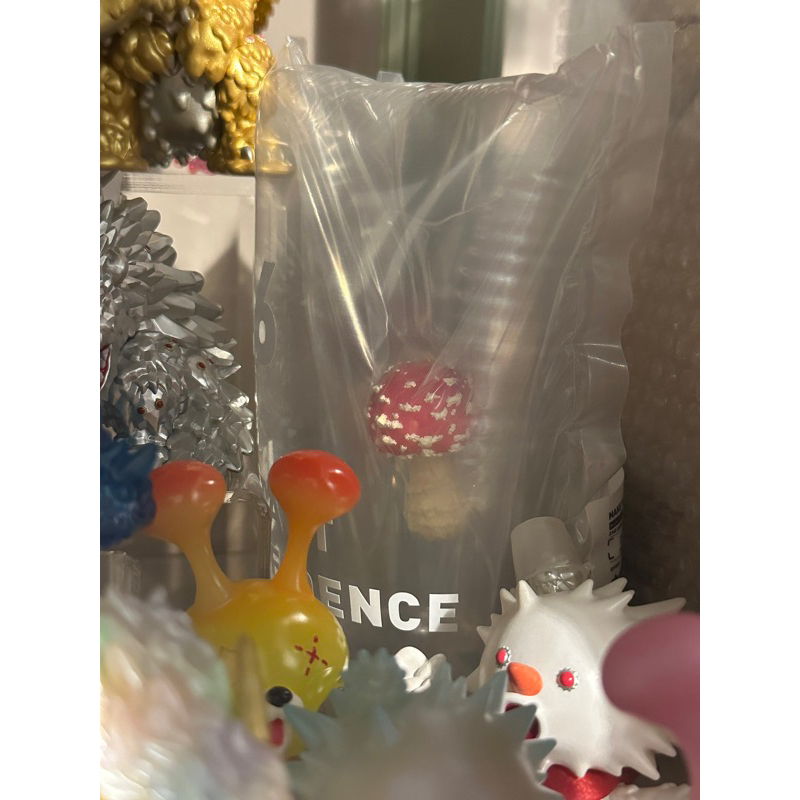 大久保Instinctoy x Kea Tsai 中指怪Liquid Peace Monster | 蝦皮購物