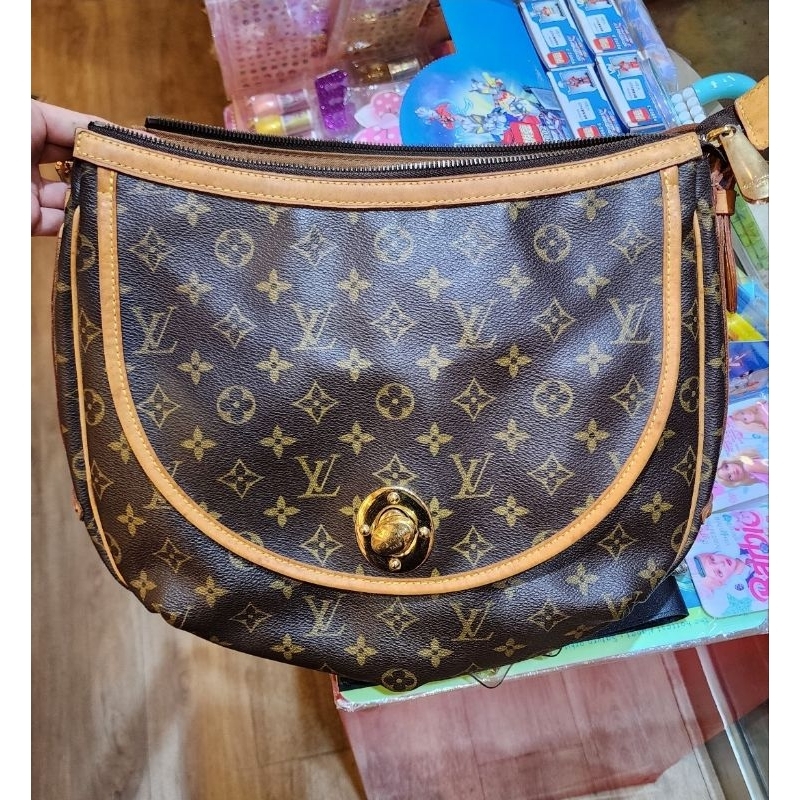 Louis Vuitton Monogram Tulum GM Crossbody Bag M40075