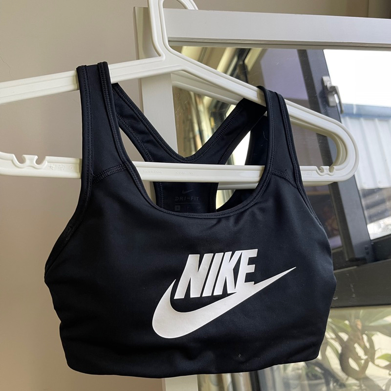 詹姆士的店】NIKE 中強度運動內衣慢跑內衣健身運動背心女子上衣BV3637