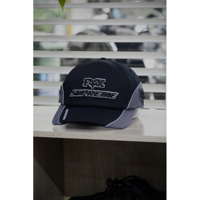 Since1996官網新會員折88」Supreme x FOX Racing 6-Panel Black 老帽