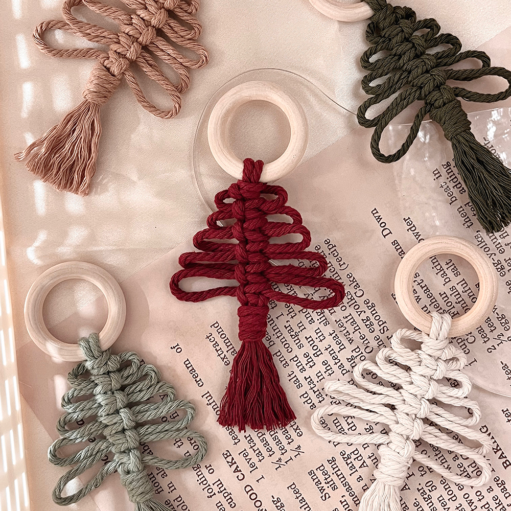 【米夫手作】小樹門叩｜大門裝飾 掛件 擺設 佈置 聖誕節 木環 氛圍感 Macrame 手工 吊飾 聖誕樹 交換禮物 | 蝦皮購物