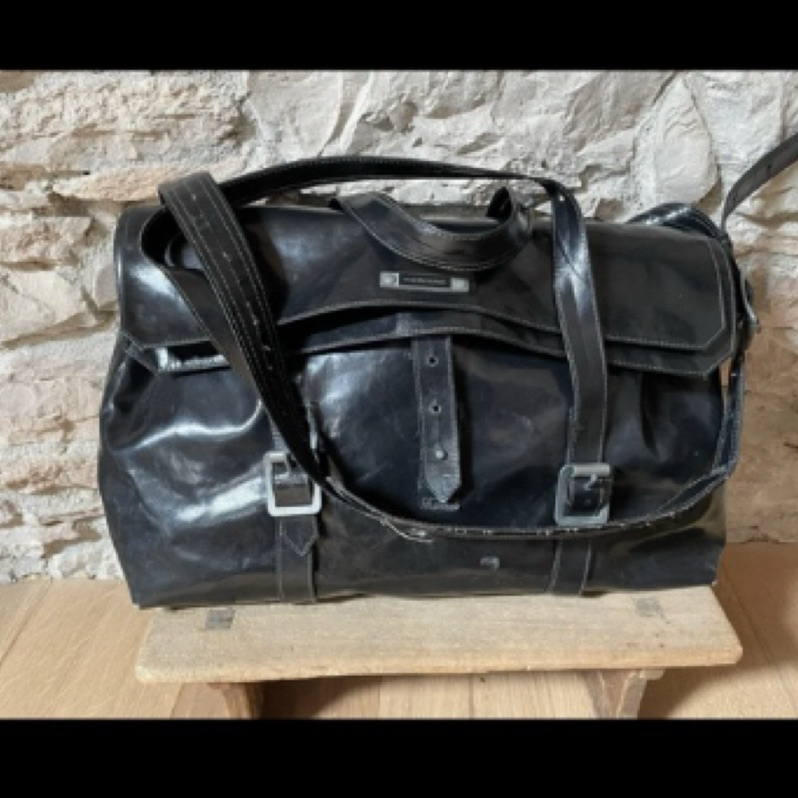 Freitag R511 Carolus 全黑| 蝦皮購物