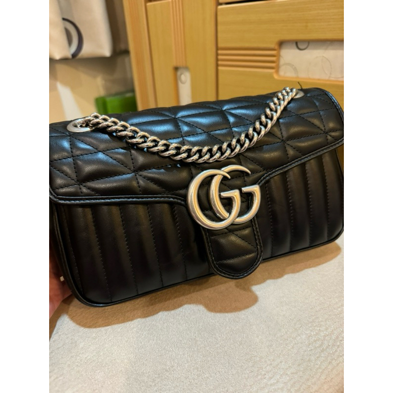 Gucci discount marmont 22cm