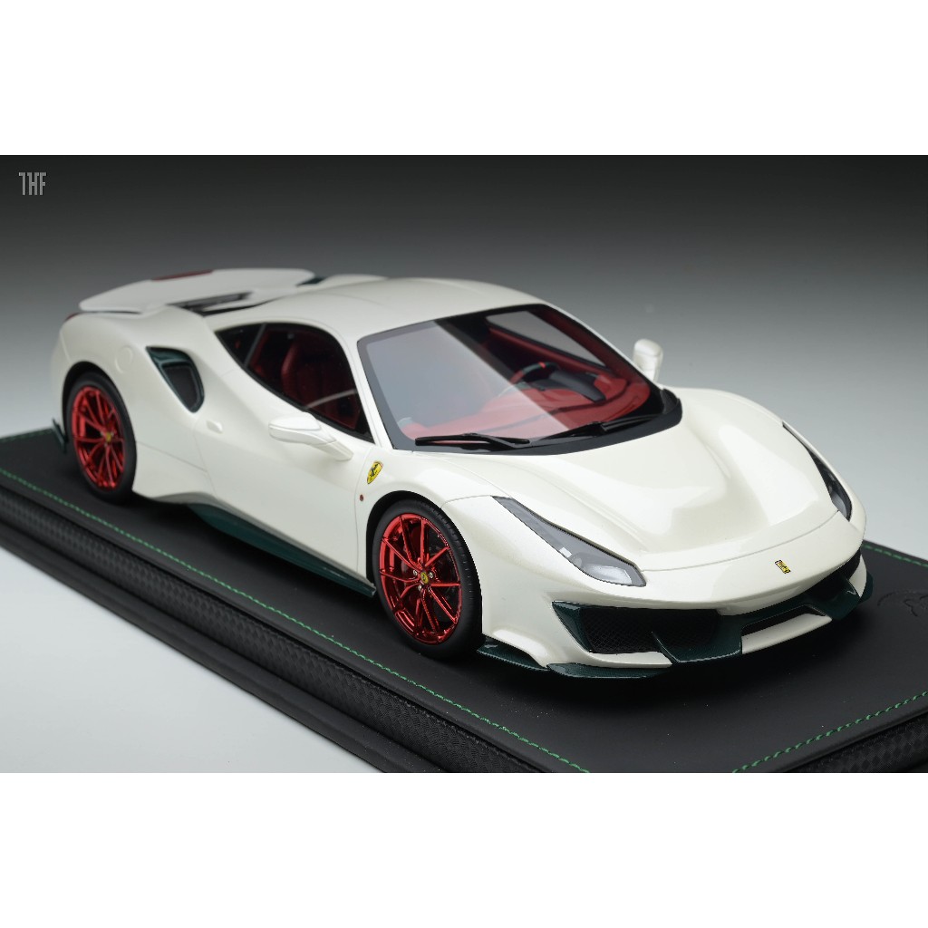 BM Model 1/64 フェラーリ 488 ピスタ Pista ホワイト 99台限定