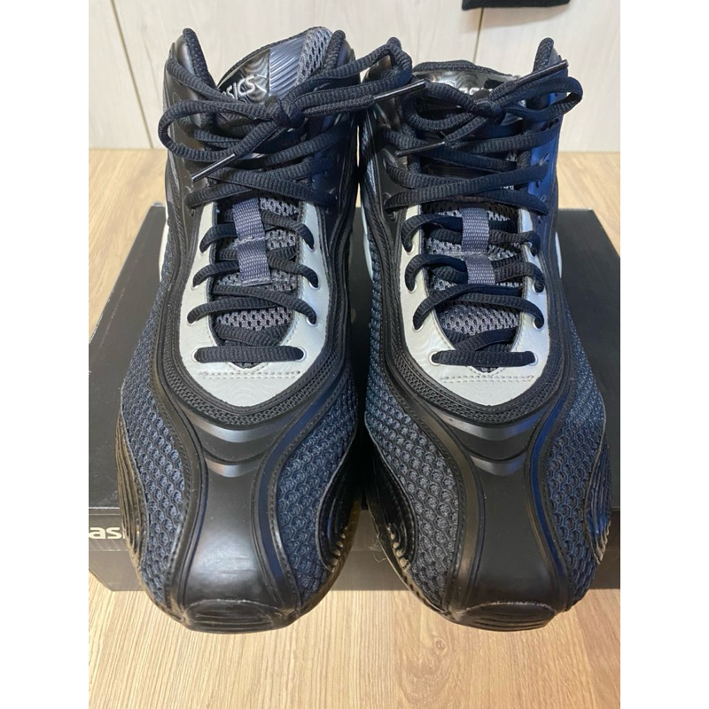 Kiko kostadinov deals asics ss19