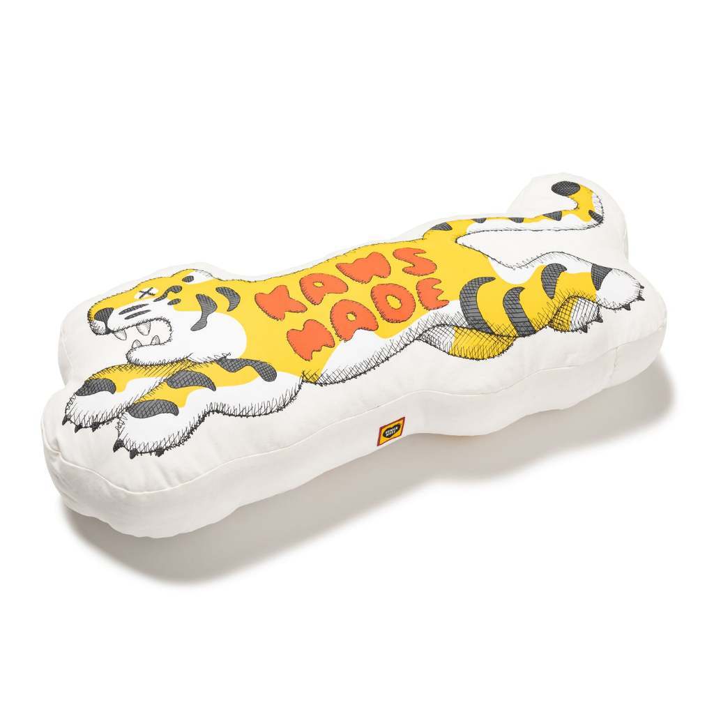 日貨代購CITY】HUMAN MADE CUSHION KAWS 抱枕鴨子暴風牛仔老虎 日貨代購CITY】HUMAN MADE CUSHION KAWS 抱枕鴨子暴風牛仔老虎