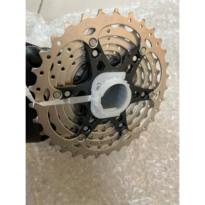 全新Shimano Ultegra cs-R8000 11-32T 11速飛輪 11-32 | 蝦皮購物