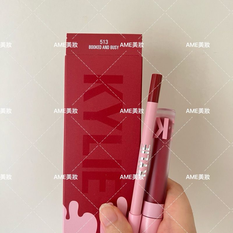 （全新現貨）Kylie cosmetics 絲絨霧面唇釉+唇線筆組合lip blush kitBOOK AND BUSY