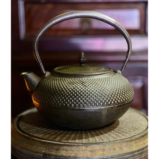 正規 雨宮宗作 鉄瓶 純砂鉄 専用箱付 日本伝統工芸 茶道具