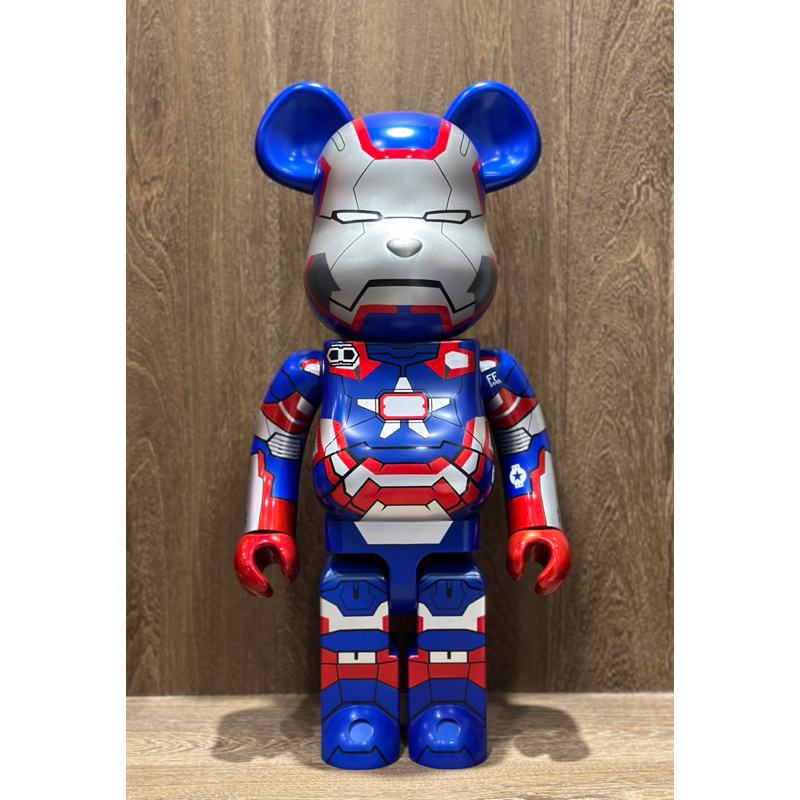 熊🇯🇵專門店》BE@RBRICK IRON PATRIOT鋼鐵人愛國者1000% 櫃內拆擺現貨 