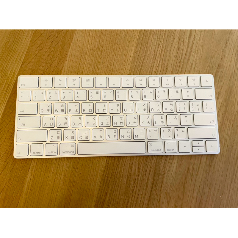 二手鍵盤 Apple 蘋果 原廠巧控鍵盤 - 中文（注音） Magic Keyboard | 蝦皮購物