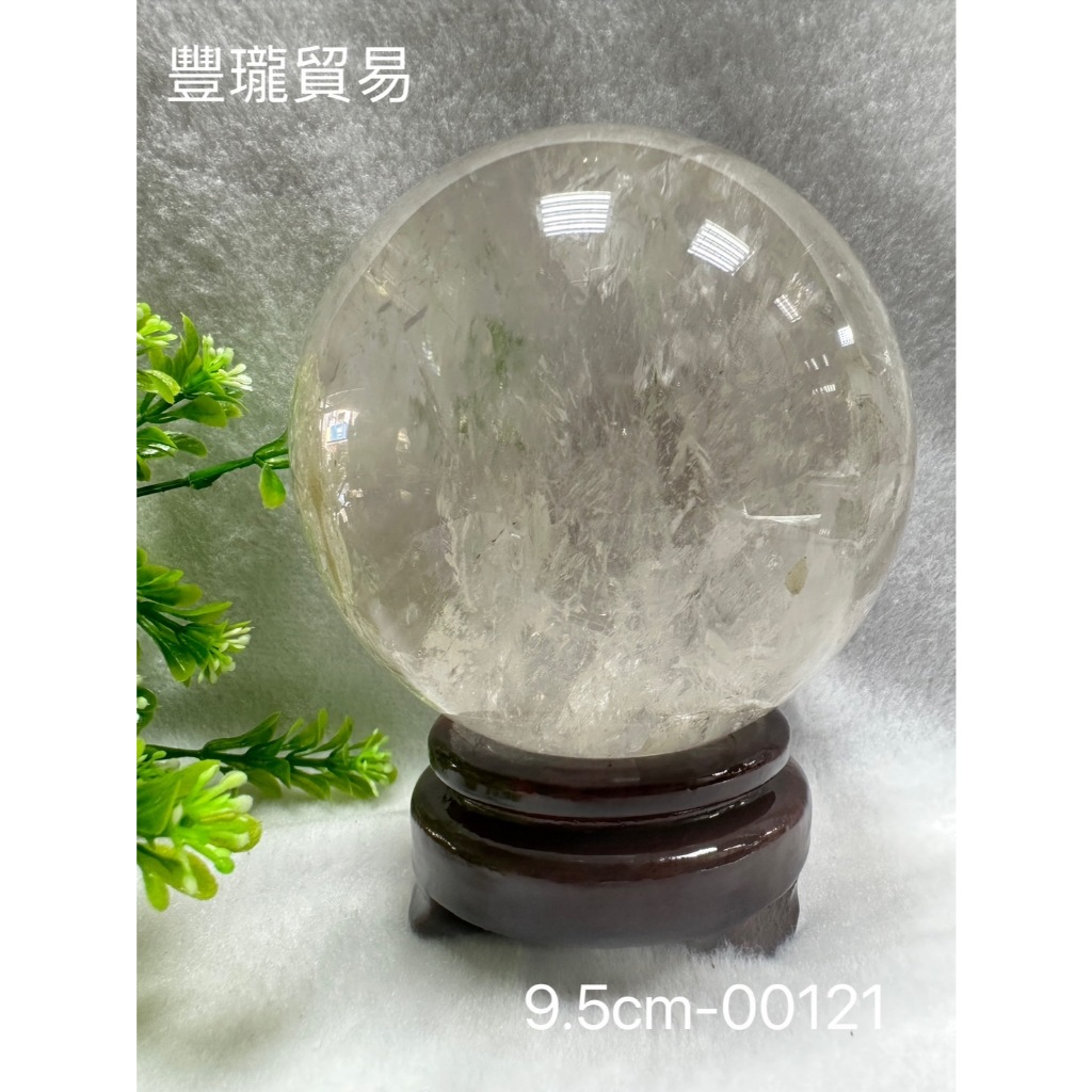 豐瓏貿易】 天然白水晶8CM-9CM水晶球白晶球高透度高品天然水晶能量球