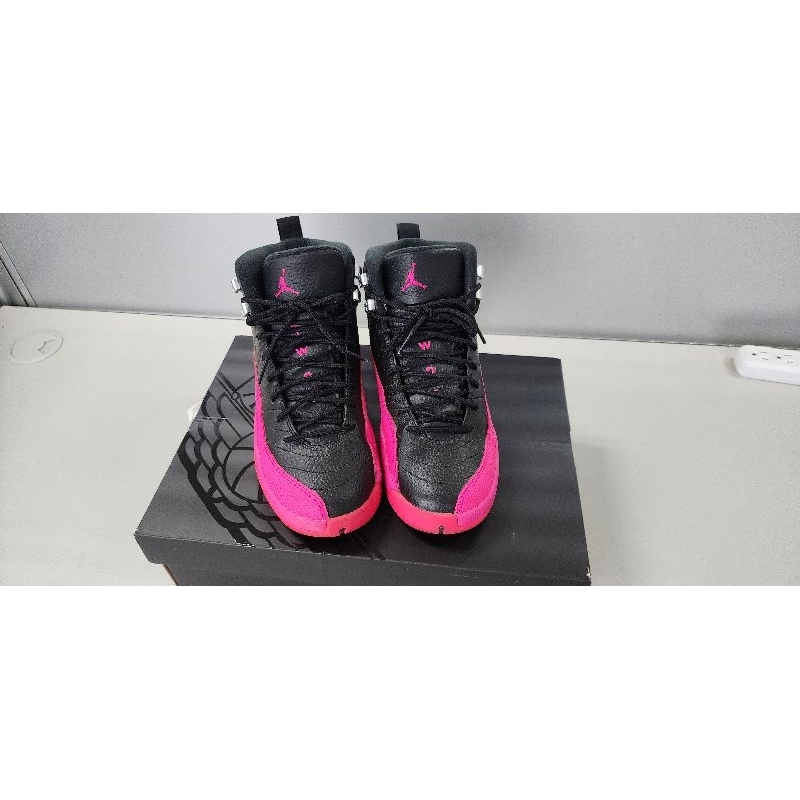 NIKE AIR JORDAN12 RETRO GG 24cm 黒/ピンク - メルカリ