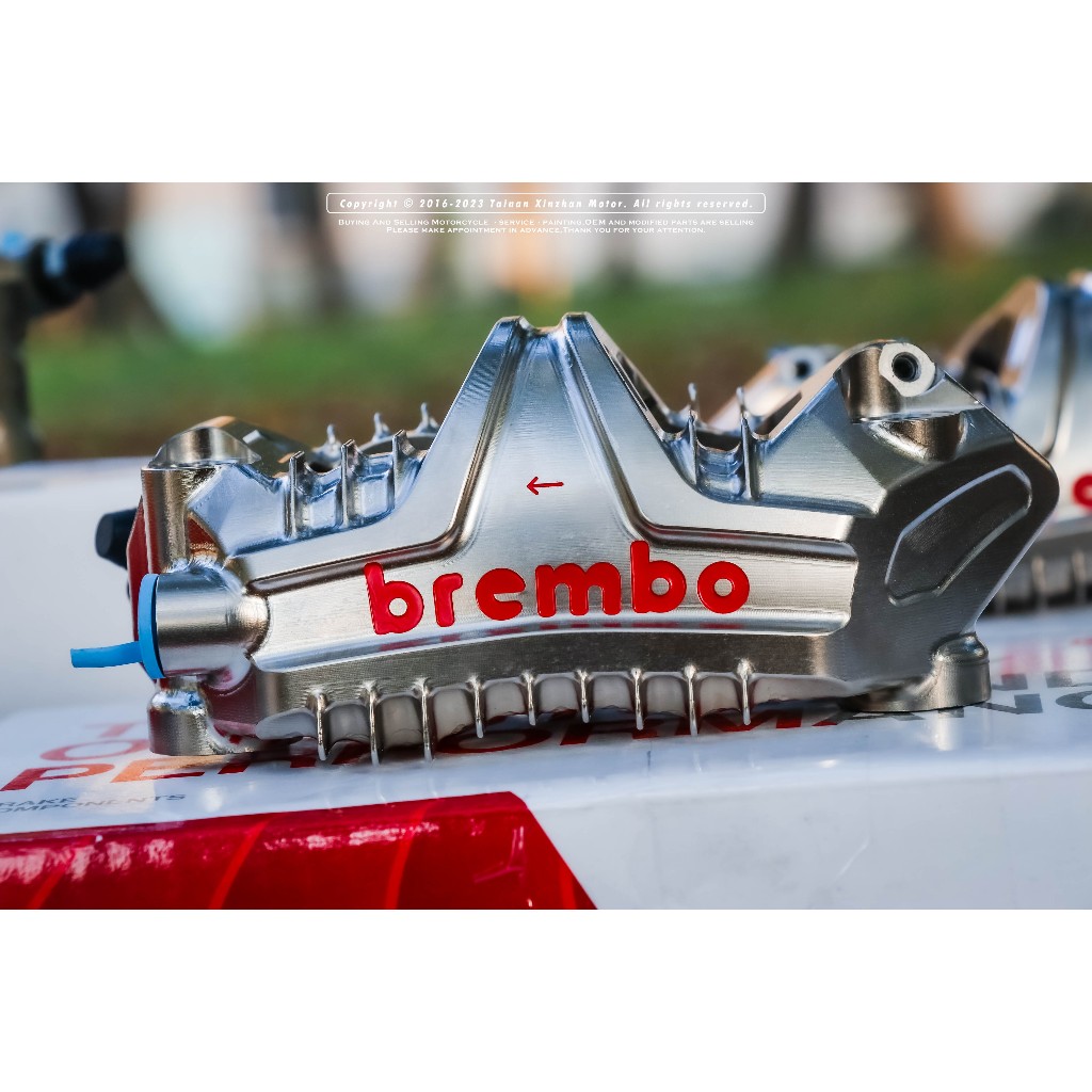 《新展車業》現貨 Brembo GP4-LM GP4LM 一體式輻射卡鉗 108mm 輻卡 利曼賽事御用 R1 MT09 | 蝦皮購物