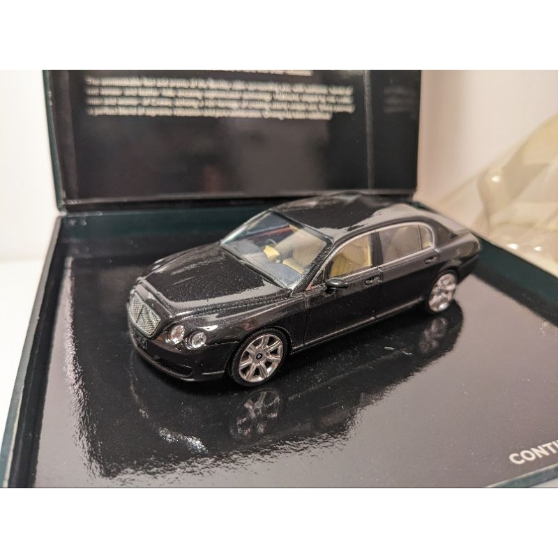 Miniature Bentley Continental GTC - Minichamps 1/43 - Gris Métal Réf BL907 - Occasion