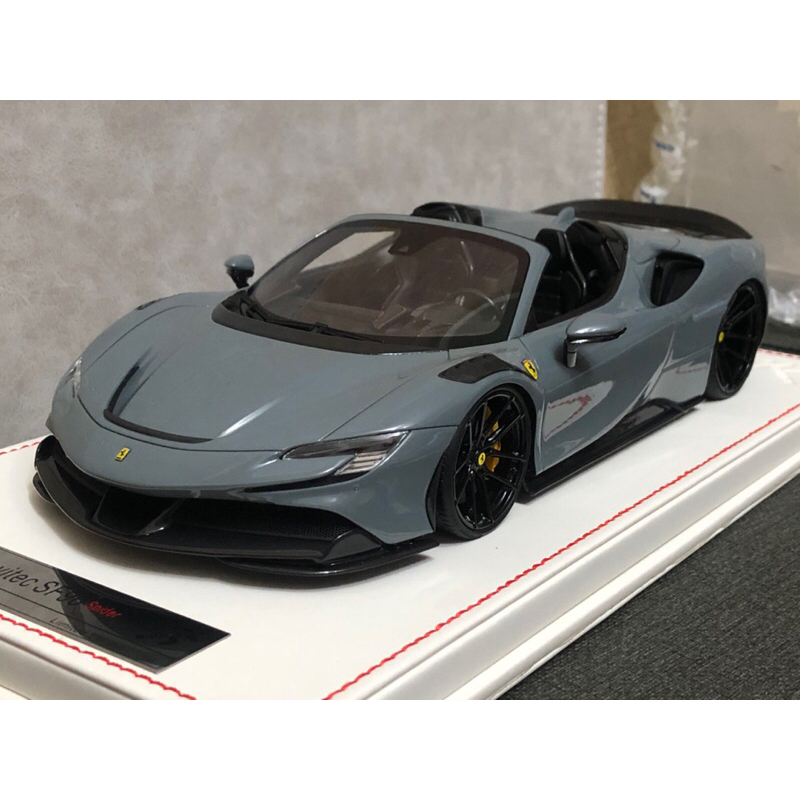 Échange Ferrari SF90 Spider Rouge 1/18 - Ivy Novitec Contre BBR Ou MR