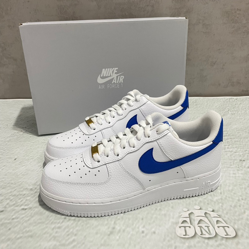 TNT運動廣場》NIKE AIR FORCE 1 '07 LO 男皮革縫線板鞋休閒鞋