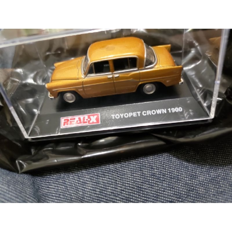 REAL-X TOYOPET CROWN 1900 - ミニカー