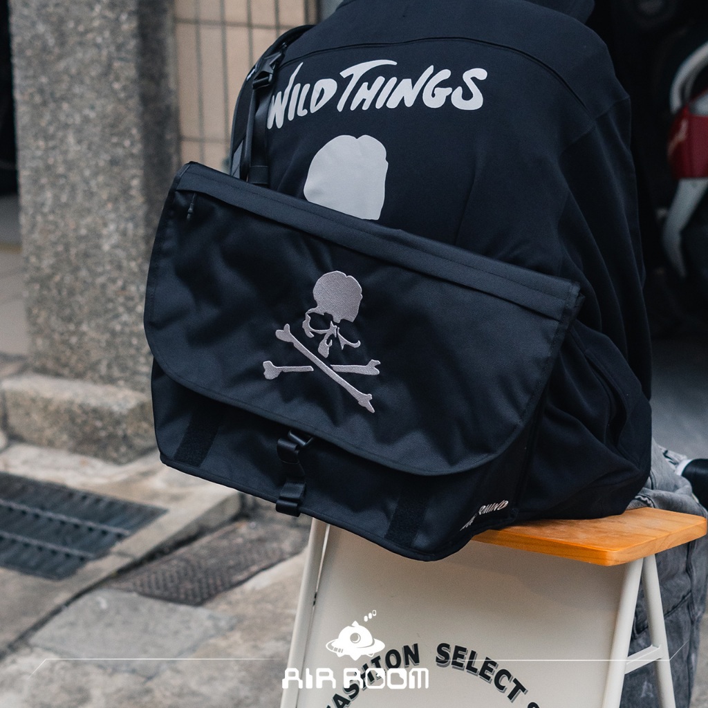 AirRoom 全新正品WILD THINGS mastermind JAPAN CORDURA MMJ 郵差包