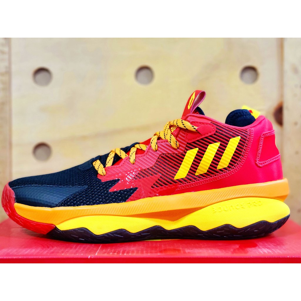 Adidas Dame 8 Mr. Incredible 黑紅黃 籃球鞋 HR1562 US8.5(26.5cm)
